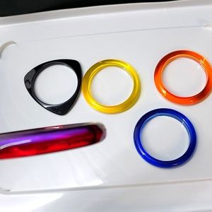 ☆Lot of 5 Vintage Acrylic Bracelets